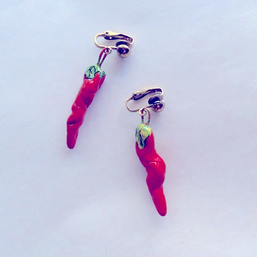 Chili 🌶 Pepper Earrings Gold Toned Pre Owned